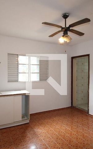 Casa à venda com 150m², 3 quartos e 2 vagasQuarto 3 - Suíte