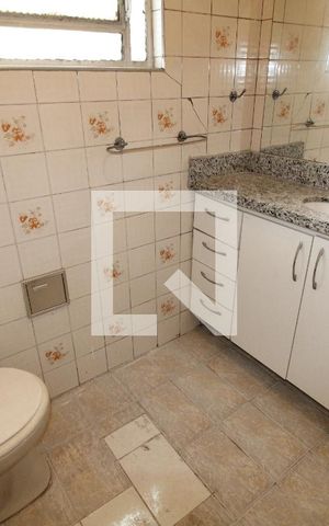 Casa à venda com 150m², 3 quartos e 2 vagasBanheiro da Suíte 2