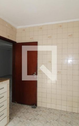 Casa à venda com 150m², 3 quartos e 2 vagasCozinha