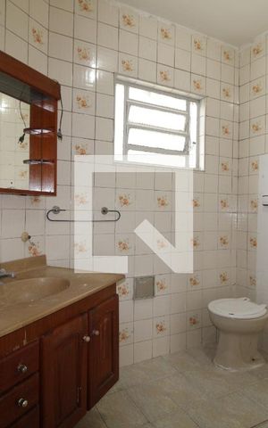 Casa à venda com 150m², 3 quartos e 2 vagasBanheiro da Suíte 3