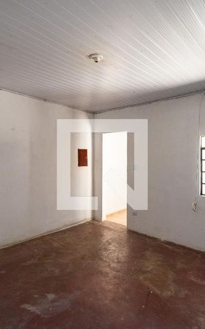 Casa para alugar com 120m², 3 quartos e 1 vaga Casa para alugar com 120m², 3 quartos e 1 vagaSala