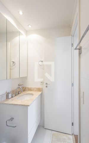 Apartamento para alugar com 87m², 2 quartos e 2 vagasBanheiro