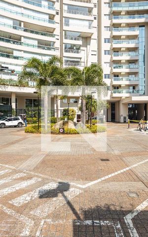 Apartamento para alugar com 87m², 2 quartos e 2 vagasFachada