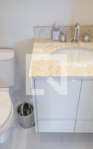 Apartamento para alugar com 87m², 2 quartos e 2 vagasBanheiro