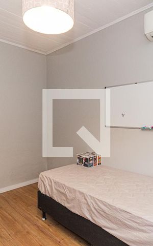 Casa à venda com 174m², 4 quartos e 2 vagasQuarto 2