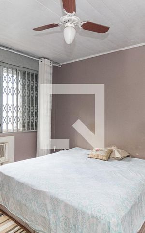 Casa à venda com 174m², 4 quartos e 2 vagasQuarto 1 suite
