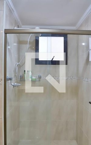 Apartamento à venda com 56m², 2 quartos e 1 vaga Apartamento à venda com 56m², 2 quartos e 1 vagaBanheiro