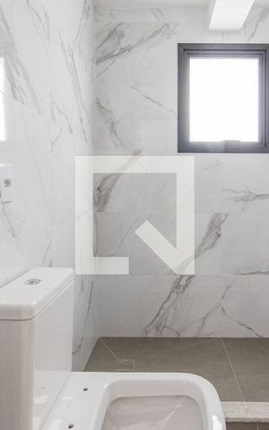 Casa de condomínio à venda com 29m², 1 quarto e sem vaga Casa de condomínio à venda com 29m², 1 quarto e sem vagaBanheiro
