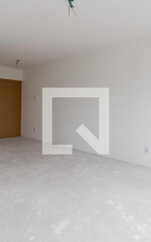 Casa de condomínio à venda com 30m², 1 quarto e sem vaga Casa de condomínio à venda com 30m², 1 quarto e sem vagaSala/Quarto