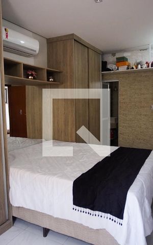 Casa à venda com 180m², 3 quartos e 5 vagas Casa à venda com 180m², 3 quartos e 5 vagasQuarto 1