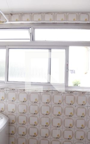 Apartamento à venda com 69m², 2 quartos e 1 vagaÁrea de Serviço