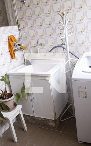 Apartamento à venda com 69m², 2 quartos e 1 vagaÁrea de Serviço