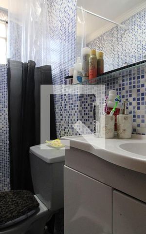 Apartamento à venda com 48m², 2 quartos e 1 vagaBanheiro