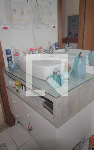 Casa à venda com 80m², 2 quartos e 1 vagaBanheiro