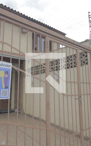 Casa à venda com 80m², 2 quartos e 1 vaga Casa à venda com 80m², 2 quartos e 1 vagaPlaca