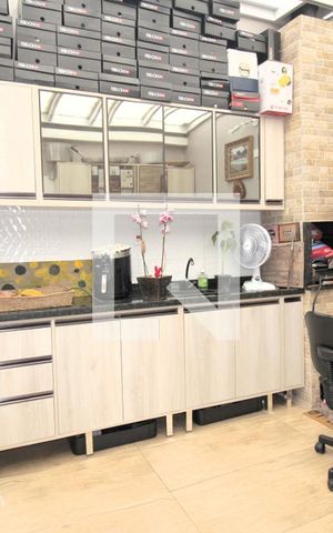 Casa à venda com 80m², 2 quartos e 1 vagaÁrea comum - Churrasqueira