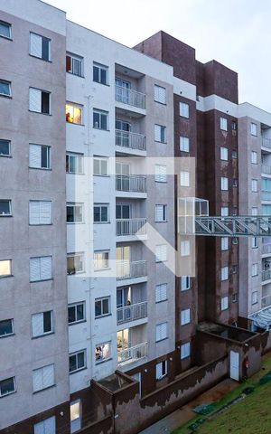 Apartamento para alugar com 47m², 2 quartos e 1 vaga Apartamento para alugar com 47m², 2 quartos e 1 vagaBloco