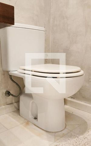 Casa para alugar com 293m², 4 quartos e 4 vagas Casa para alugar com 293m², 4 quartos e 4 vagasLavabo