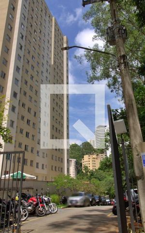 Apartamento à venda com 40m², 2 quartos e sem vaga Apartamento à venda com 40m², 2 quartos e sem vagaFachada e portaria