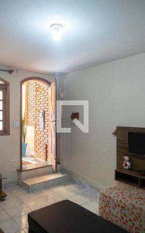 Casa à venda com 98m², 3 quartos e 1 vaga Casa à venda com 98m², 3 quartos e 1 vagaSala