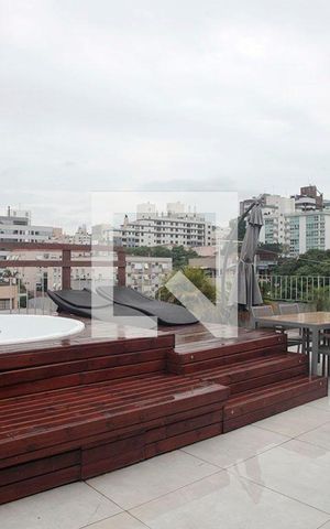 Apartamento à venda com 235m², 3 quartos e 2 vagasPiscina