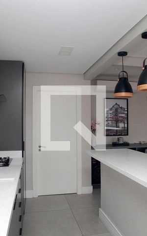Apartamento à venda com 235m², 3 quartos e 2 vagasCozinha 2