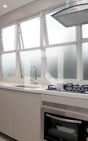 Apartamento à venda com 235m², 3 quartos e 2 vagasCozinha 1