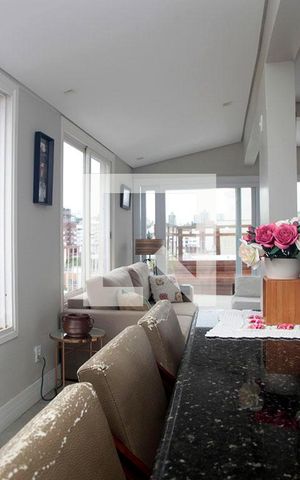Apartamento à venda com 235m², 3 quartos e 2 vagasChurrasqueira
