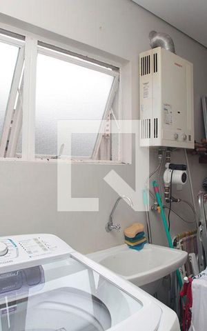 Apartamento à venda com 235m², 3 quartos e 2 vagasÁrea de Serviço