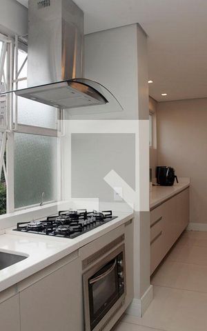 Apartamento à venda com 235m², 3 quartos e 2 vagasCozinha 1