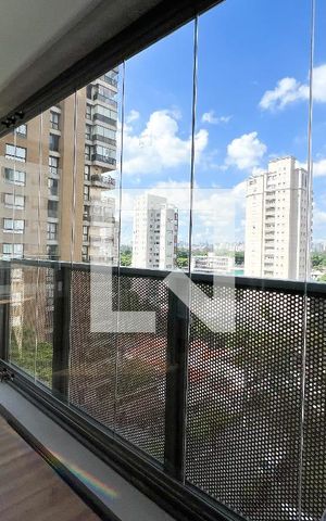 Apartamento para alugar com 39m², 1 quarto e 1 vagaVaranda