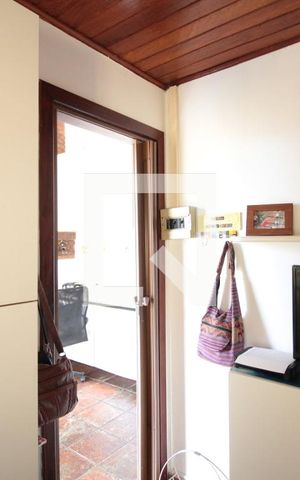 Casa à venda com 250m², 4 quartos e 2 vagasQuarto de Hóspedes