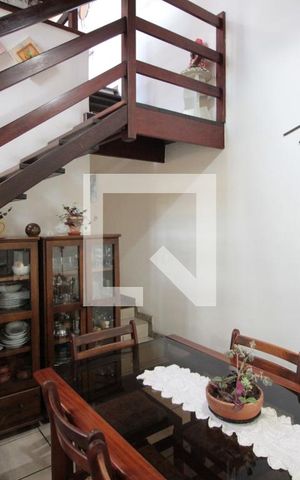 Casa à venda com 250m², 4 quartos e 2 vagasSala de Jantar