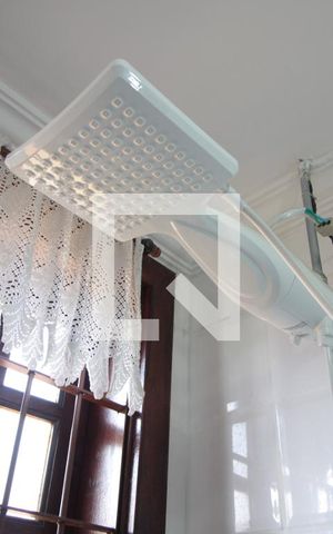 Casa à venda com 250m², 4 quartos e 2 vagasBanheiro Social