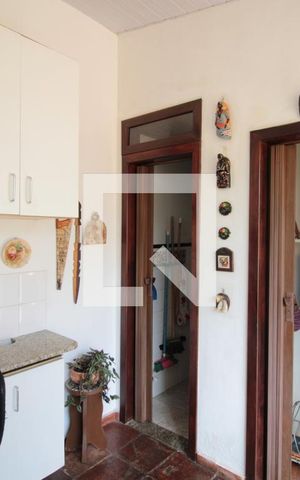 Casa à venda com 250m², 4 quartos e 2 vagasArea Gourmet