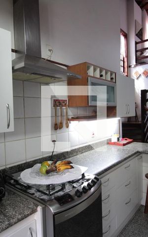 Casa à venda com 250m², 4 quartos e 2 vagasCozinha