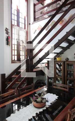Casa à venda com 250m², 4 quartos e 2 vagasSala de Jantar