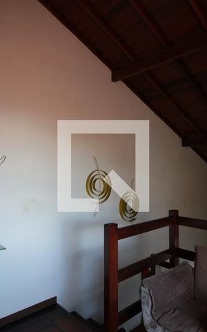 Casa à venda com 250m², 4 quartos e 2 vagasSala de TV