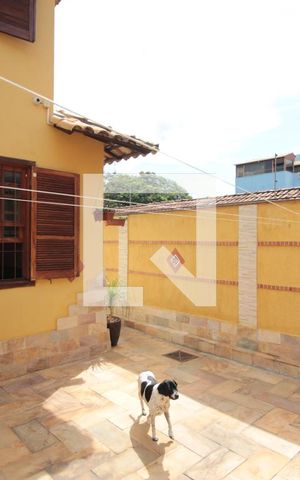 Casa à venda com 250m², 4 quartos e 2 vagasArea Externa
