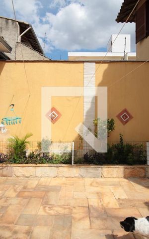 Casa à venda com 250m², 4 quartos e 2 vagasArea Externa