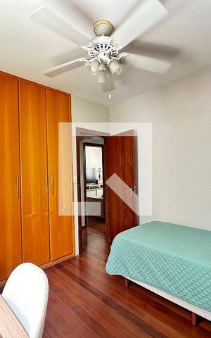 Apartamento à venda com 360m², 4 quartos e 2 vagas Apartamento à venda com 360m², 4 quartos e 2 vagasQuarto 1