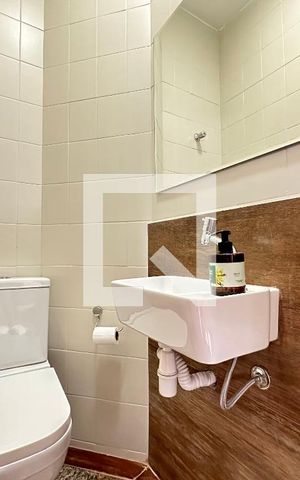 Apartamento à venda com 360m², 4 quartos e 2 vagas Apartamento à venda com 360m², 4 quartos e 2 vagasLavabo