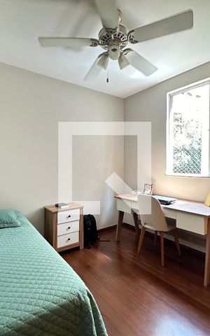 Apartamento à venda com 360m², 4 quartos e 2 vagas Apartamento à venda com 360m², 4 quartos e 2 vagasQuarto 1