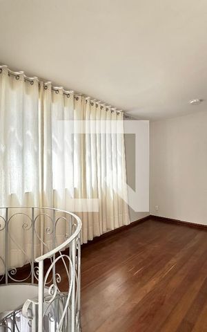 Apartamento à venda com 360m², 4 quartos e 2 vagas