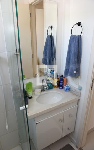 Apartamento à venda com 47m², 2 quartos e 1 vagaBanheiro
