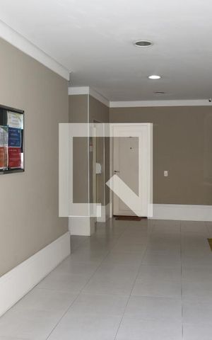 Apartamento à venda com 47m², 2 quartos e 1 vagaHall de entrada