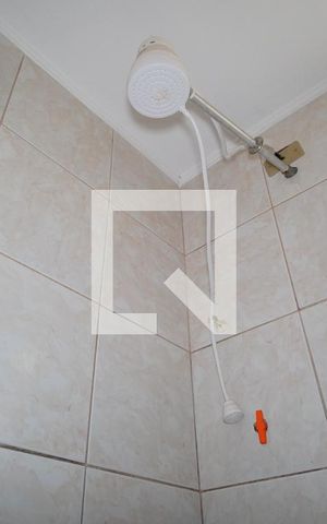 Apartamento para alugar com 60m², 2 quartos e sem vagaBanheiro