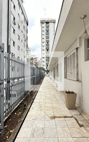 Apartamento à venda com 350m², 4 quartos e 4 vagas Apartamento à venda com 350m², 4 quartos e 4 vagasÁrea comum