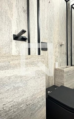 Apartamento à venda com 350m², 4 quartos e 4 vagas Apartamento à venda com 350m², 4 quartos e 4 vagasBANHEIRO 1