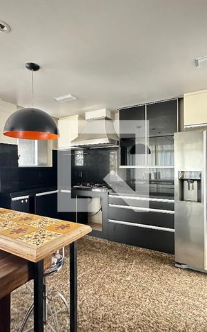 Apartamento à venda com 350m², 4 quartos e 4 vagas Apartamento à venda com 350m², 4 quartos e 4 vagasCozinha